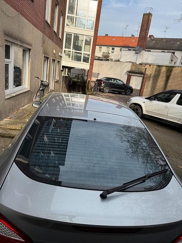 Gebraucht Ford Mondeo 160 PS (117 kW) 2009 Limousine