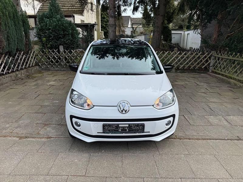 Gebraucht VW up! 75 PS (55 kW) 2015 Weiß Kleinwagen