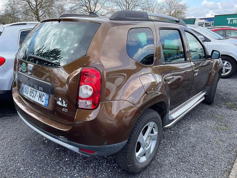 Gebraucht Dacia Duster Basis 86 PS (63 kW) 2010 Braun cajou SUV