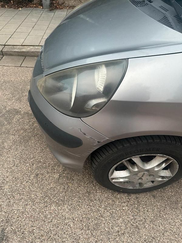 Gebraucht Honda Jazz 78 PS (57 kW) 2004 Silber Kleinwagen