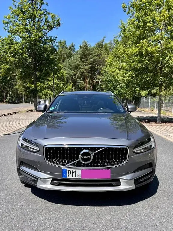 Gebraucht Volvo V90 CC Pro 235 PS (172 kW) 2018 Grau Kombi
