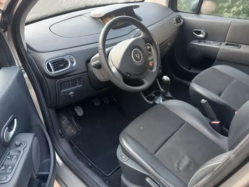 Occasion Renault Grand Modus Dynamique 101 ch (74 kW) 2010 Monospace