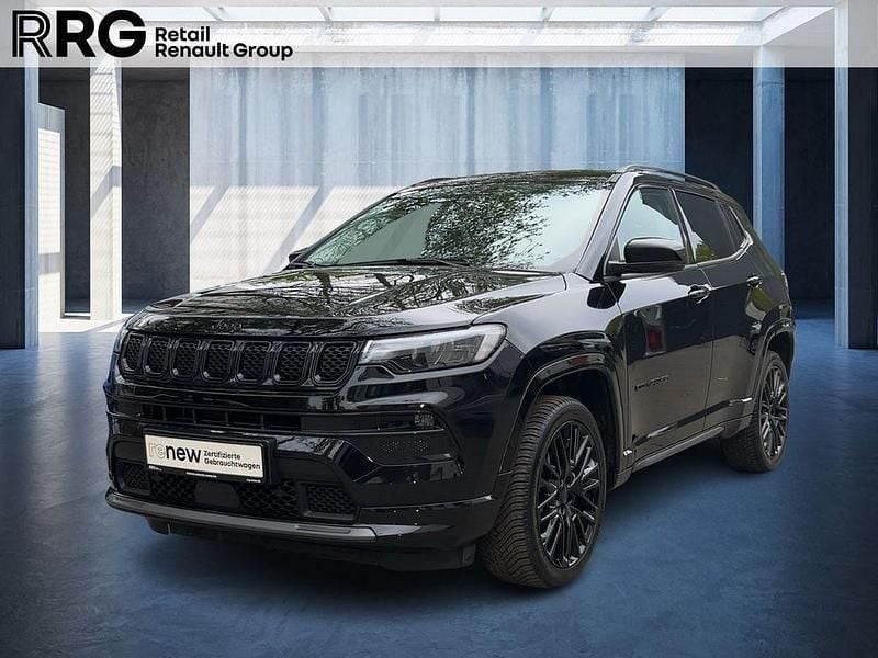 Black clear coat (sch (schwarz Gebraucht 2024 Jeep Compass SUV | 25.990 € (Guter Preis) - Bild 1/3