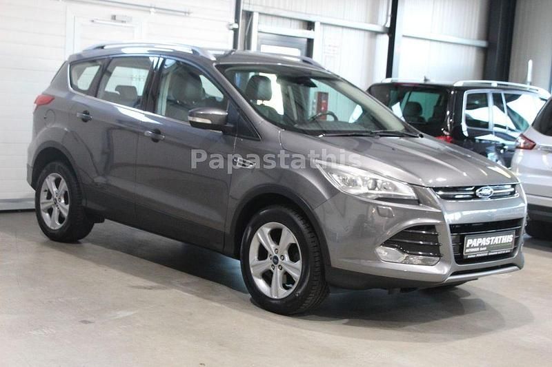 Gebraucht Ford Kuga Titanium 150 PS (110 kW) 2014 Grau SUV