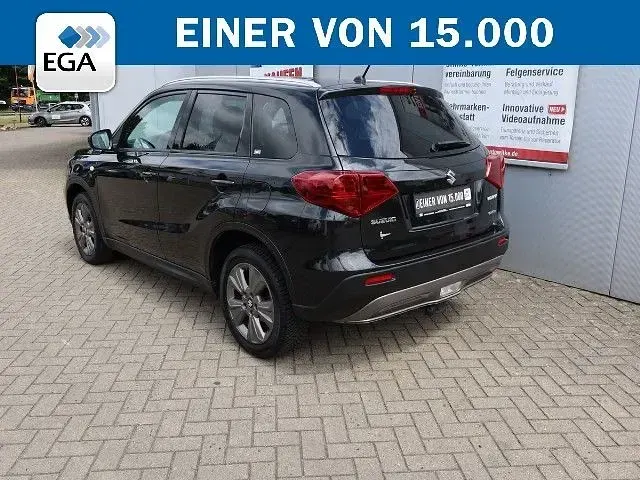 Gebraucht Suzuki Vitara 140 PS (102 kW) 2019 Schwarz SUV