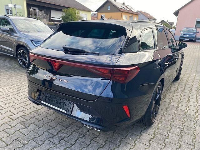 Gebraucht Cupra Leon 150 PS (110 kW) 2025 Schwarz Kombi