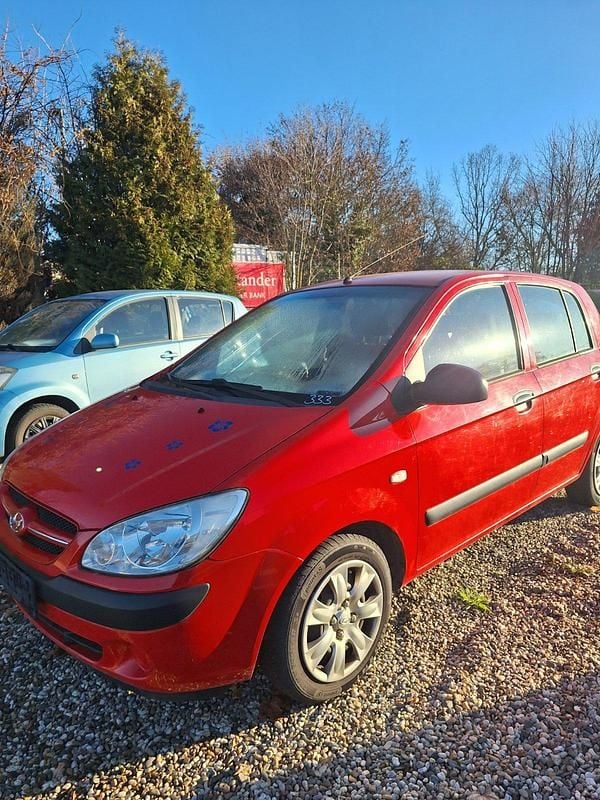 Gebraucht Hyundai Getz 67 PS (49 kW) 2008 Rot Kleinwagen