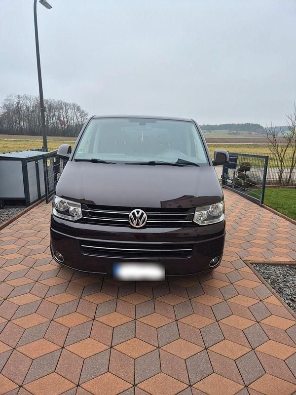 Gebraucht VW Multivan 179 PS (131 kW) 2010 Braun Van
