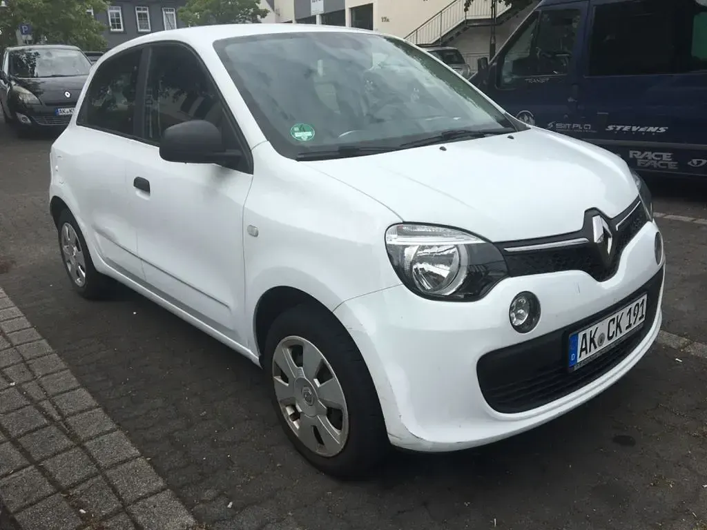 Gebraucht Renault Twingo Life 69 PS (50 kW) 2017 Weiß Kleinwagen