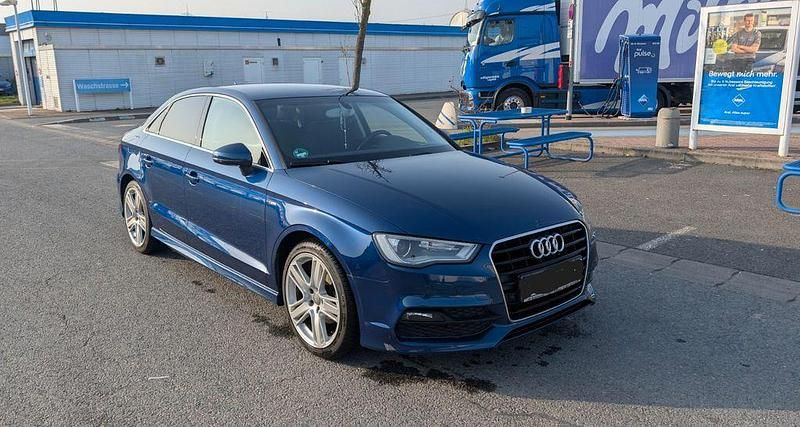 Gebraucht Audi A3 S-Line 150 PS (110 kW) 2015 Blau Limousine