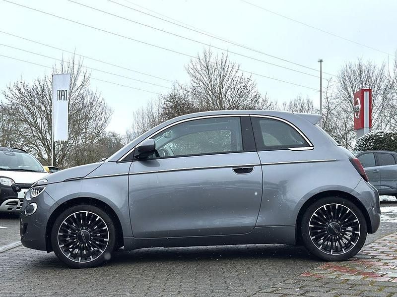 Gebraucht Fiat 500e La Prima 86 kW (118 PS) 2023 Grau