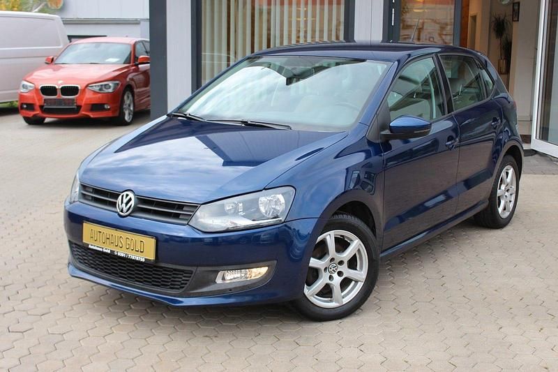Gebraucht VW Polo Comfortline 86 PS (63 kW) 2010 Blau Limousine