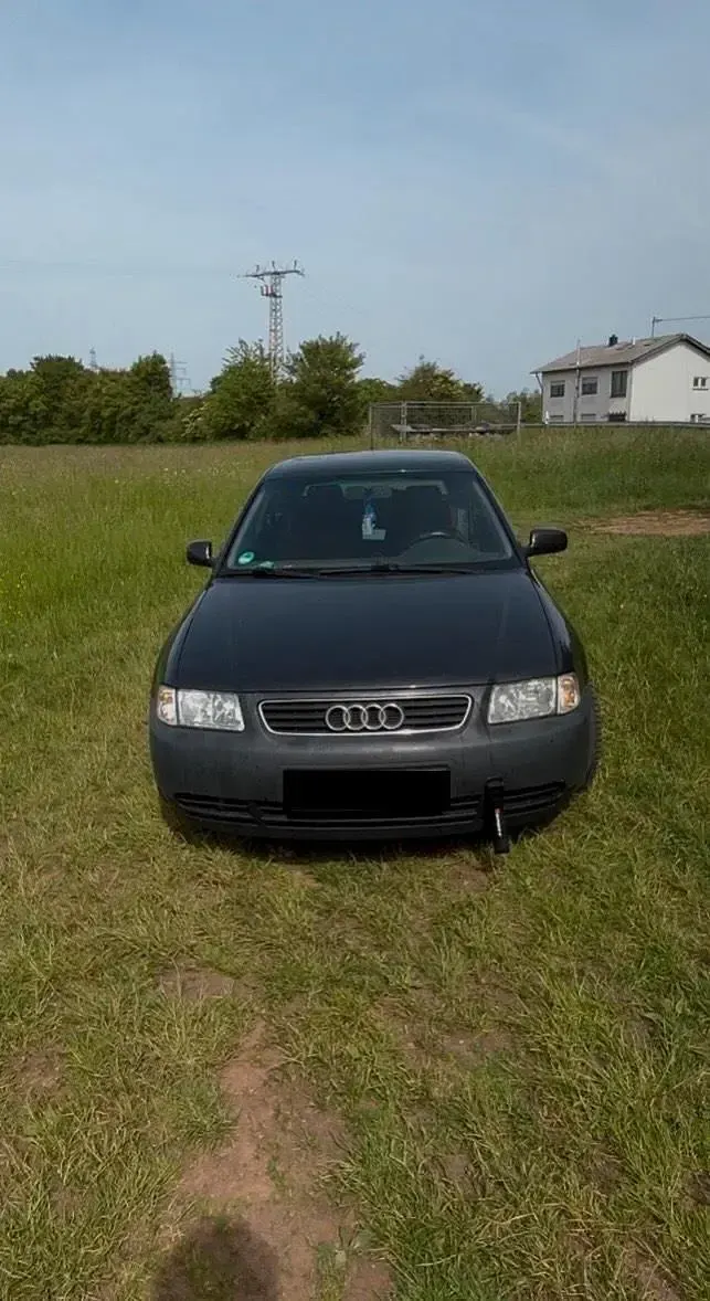 Gebraucht Audi A3 125 PS (91 kW) 1997 Schwarz Kleinwagen