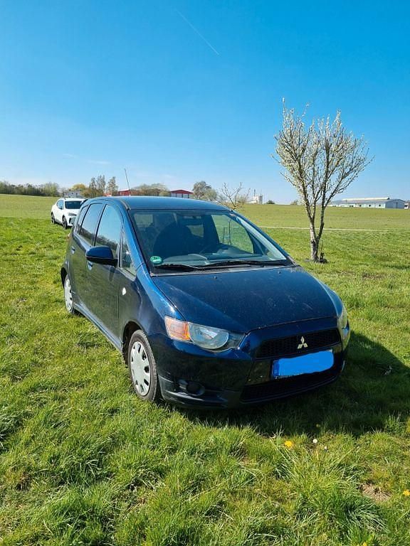 Gebraucht Mitsubishi Colt 95 PS (69 kW) 2012 Kleinwagen