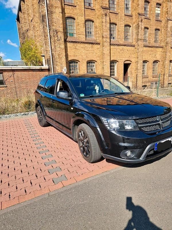 Schwarz Gebraucht 2014 Fiat Freemont SUV | 9.000 € (Fairer Preis) - Bild 1/4