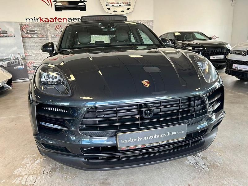 Grau Gebraucht 2020 Porsche Macan S SUV | 49.990 € (Guter Preis) - Bild 1/4