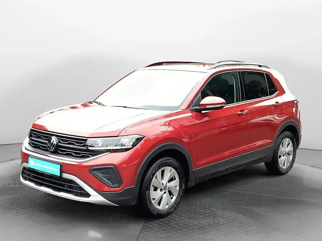 Gebraucht VW T-Cross Life 150 PS (110 kW) 2025 Kings red metallic SUV