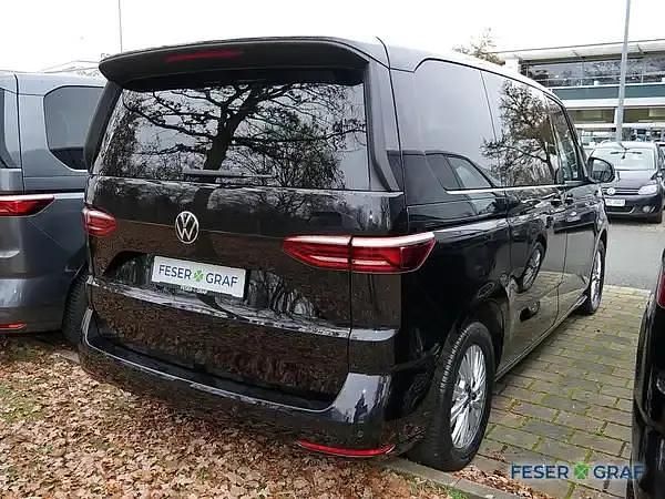 Gebraucht VW Multivan 204 PS (150 kW) 2025 Deep black perleffekt Van