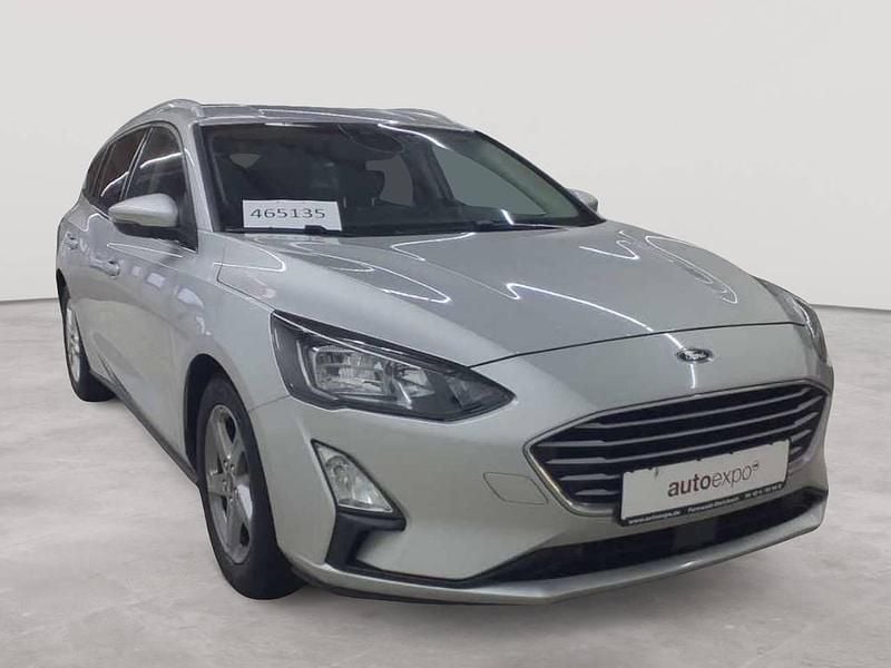 Polarsilber metallic Gebraucht 2020 Ford Focus Cool & Connect Kombi | 9.990 € (Superpreis) - Bild 1/4