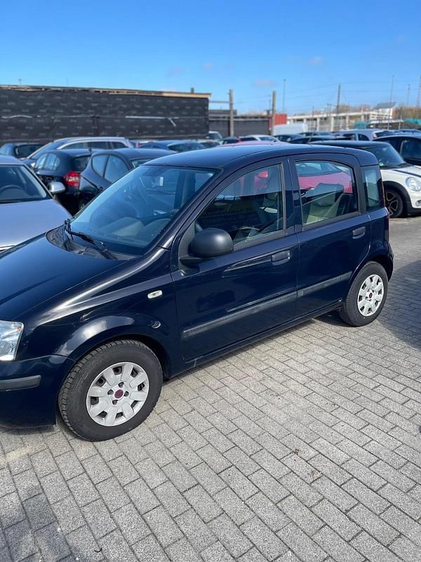Gebraucht Fiat Panda 60 PS (44 kW) 2009 Blau Kleinwagen