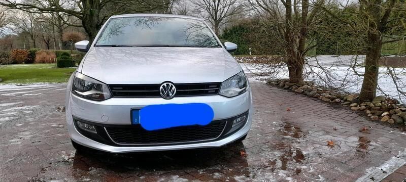 Silber Gebraucht 2010 VW Polo Kleinwagen | 9.000 € (Fairer Preis) - Bild 1/4