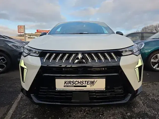 Gebraucht Mitsubishi Grandis Edition 158 PS (116 kW) 2025 Himalayaweiss SUV