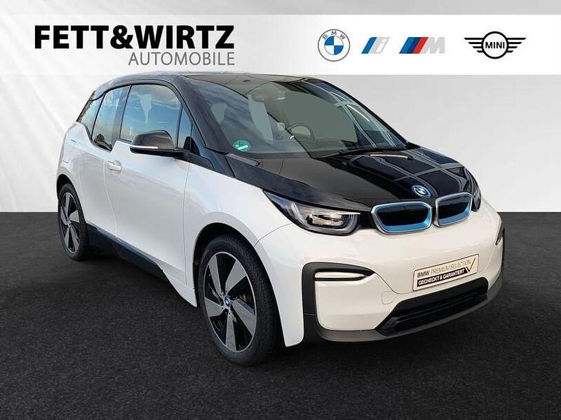 Capparisweiß mit akzent bmw i blau Gebraucht 2022 BMW i3 Kleinwagen | 21.490 € (Fairer Preis) - Bild 1/3