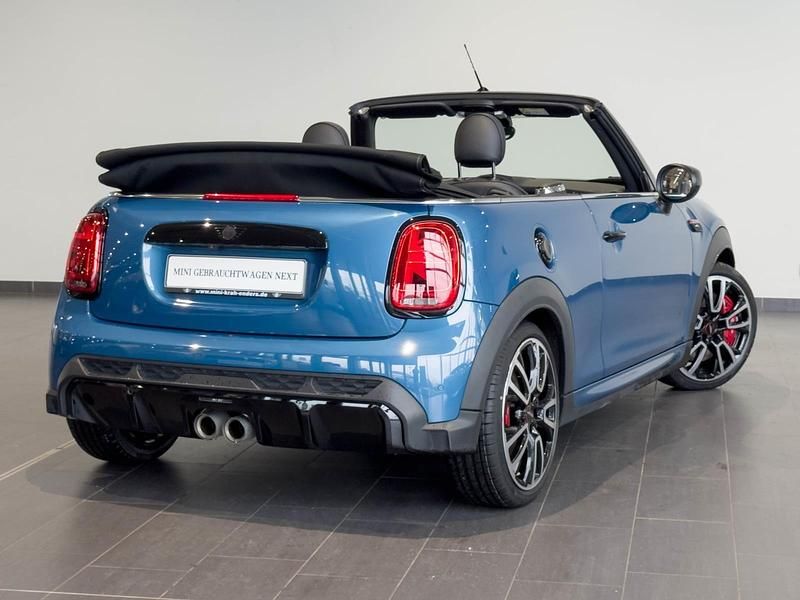 Gebraucht Mini John Cooper Works Cabriolet 231 PS (169 kW) 2021 Island blue metallic (blau) Cabrio