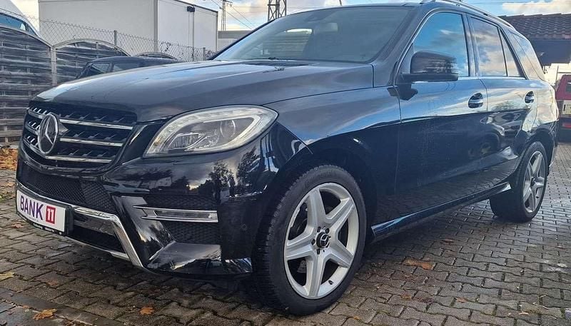 Obsidianschwarz Gebraucht 2014 Mercedes ML350 AMG SUV | 17.410 € (Superpreis) - Bild 1/4