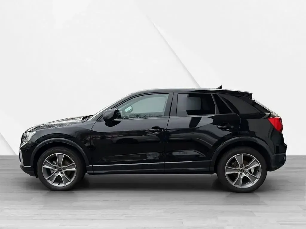 Gebraucht Audi Q2 Advanced Plus 116 PS (85 kW) 2025 Schwarz SUV