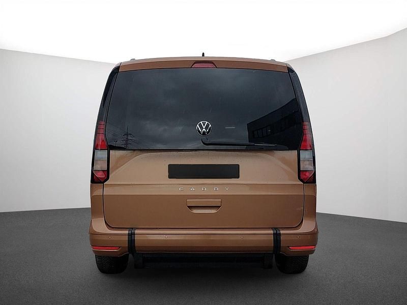 Neu VW Caddy Maxi 114 PS (83 kW) 2025 Copper bronze metall Van / Kleinbus