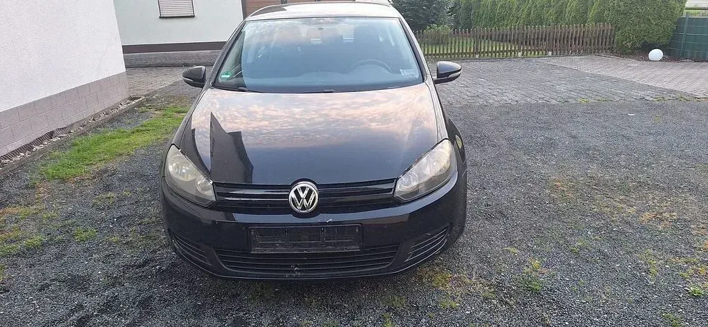 Gebraucht VW Golf VI Trendline 102 PS (75 kW) 2009 Schwarz Kleinwagen