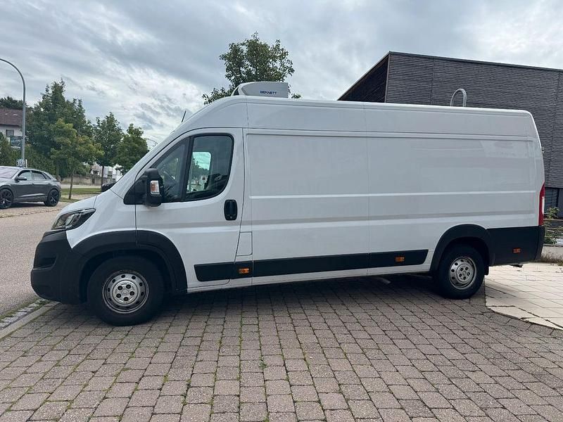 Gebraucht Peugeot Boxer Premium 140 PS (102 kW) 2021 Weiß Van