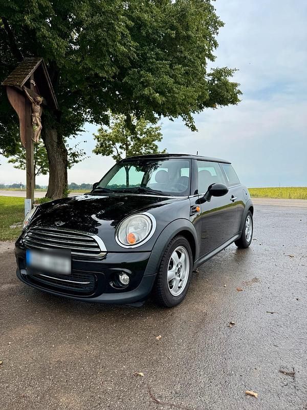 Schwarz Gebraucht 2010 Mini Cooper Kleinwagen | 3.300 € (Superpreis) - Bild 1/4