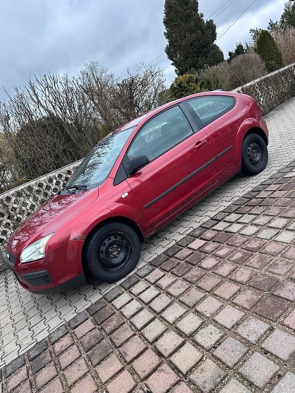 Brugt Ford Focus 101 HK (74 kW) 2007 Rød Hatchback