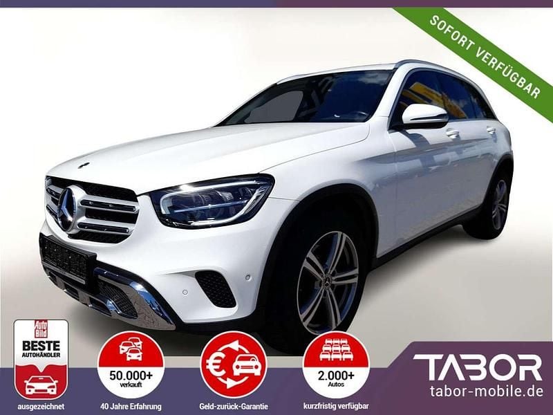Polarweiß Gebraucht 2021 Mercedes GLC200 Business SUV | 36.215 € (Etwas zu teuer) - Bild 1/4