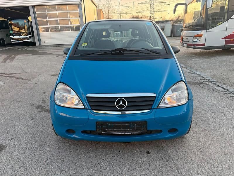 Gebraucht Mercedes A160 60 PS (44 kW) 1999 Blau Kleinwagen