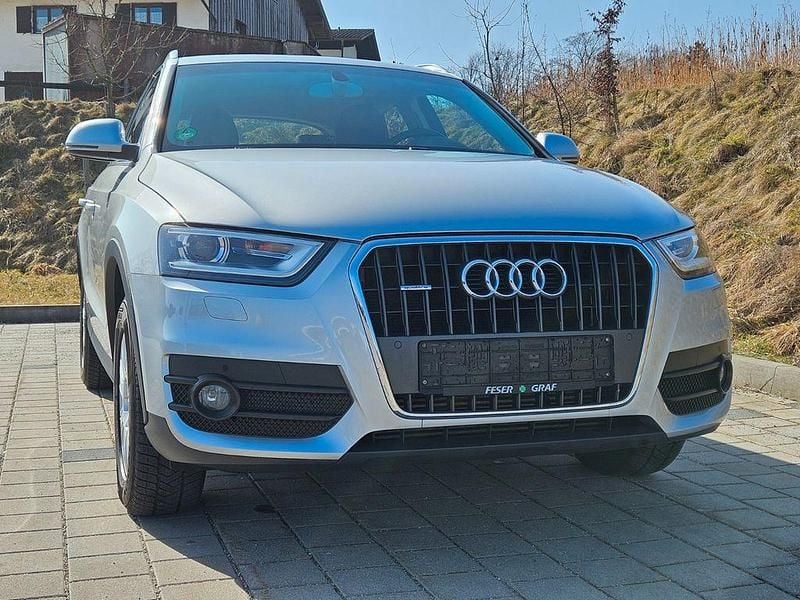 Gebraucht Audi Q3 Ambiente 177 PS (130 kW) 2012 Silber SUV
