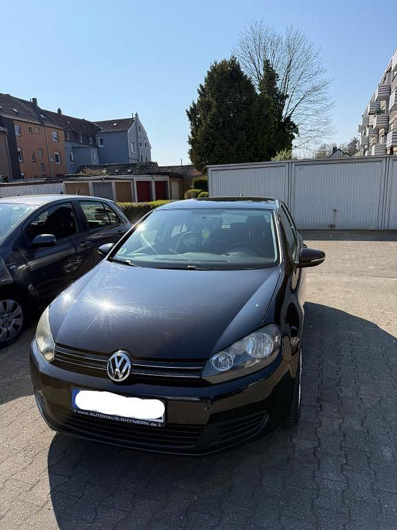 Gebraucht VW Golf VI Comfortline 105 PS (77 kW) 2010 Schwarz Kleinwagen