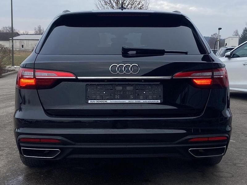 Gebraucht Audi A4 150 PS (110 kW) 2022 Schwarz Kombi