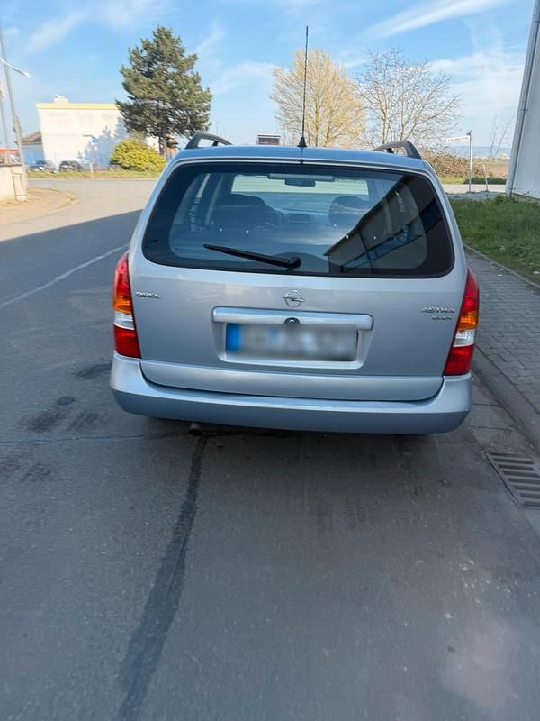 Gebraucht Opel Astra 90 PS (66 kW) 2000 Braun Kombi
