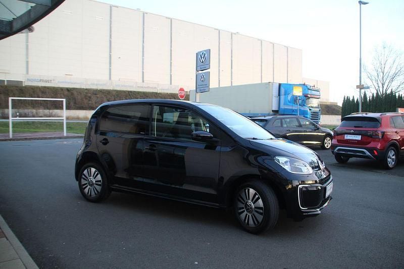 Gebraucht VW e-up! United 61 kW (83 PS) 2021 Schwarz Kleinwagen