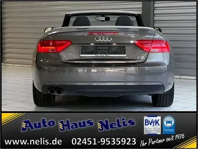 Gebraucht Audi A5 Cabriolet 177 PS (130 kW) 2013 Grau Cabrio
