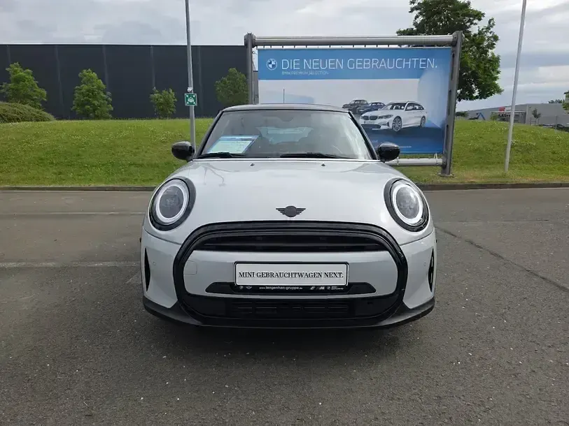 Gebraucht Mini Cooper 136 PS (100 kW) 2022 Weiß Kleinwagen
