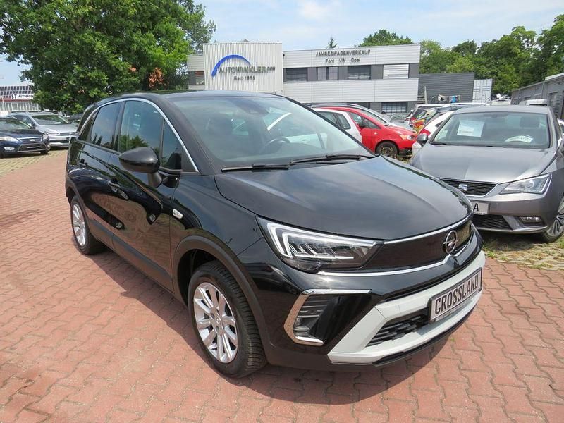 Schwarz Gebraucht 2022 Opel Crossland Elegance SUV | 17.800 € (Fairer Preis) - Bild 1/4
