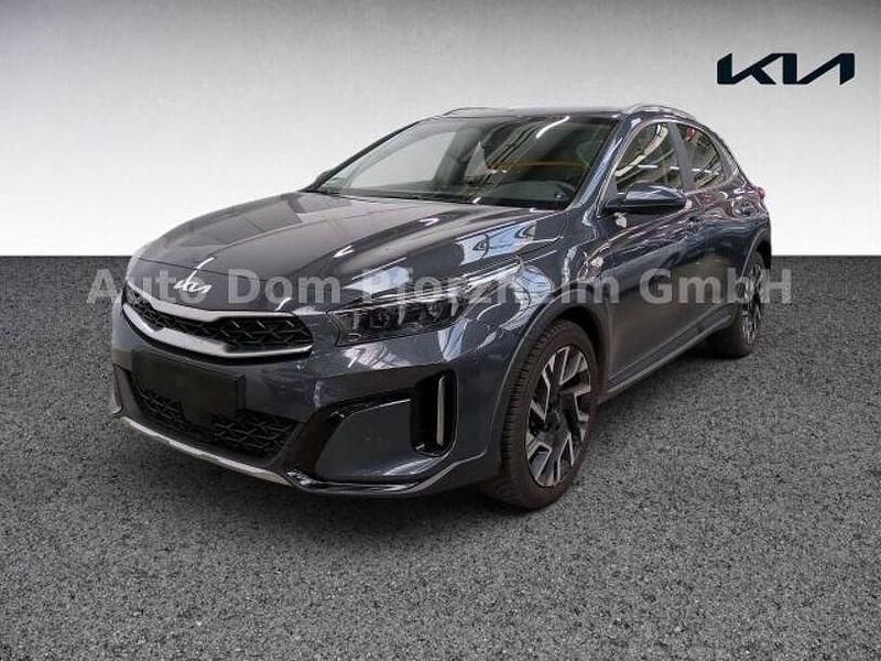 Dark penta met. (h8g) Gebraucht 2025 Kia XCeed Comfort SUV | 23.800 € - Bild 1/4