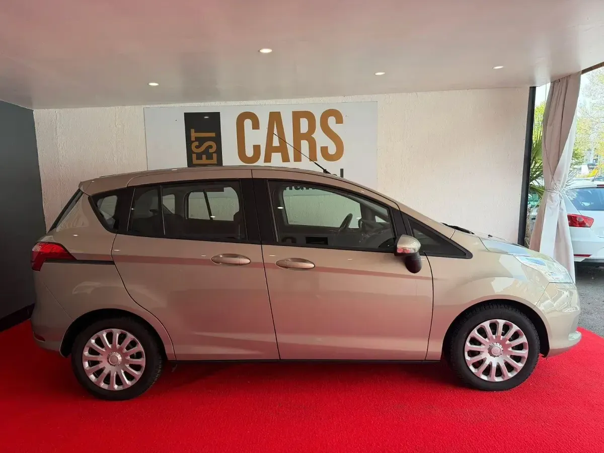 Gebraucht Ford B-MAX 101 PS (74 kW) 2014 Silber Van / Kleinbus