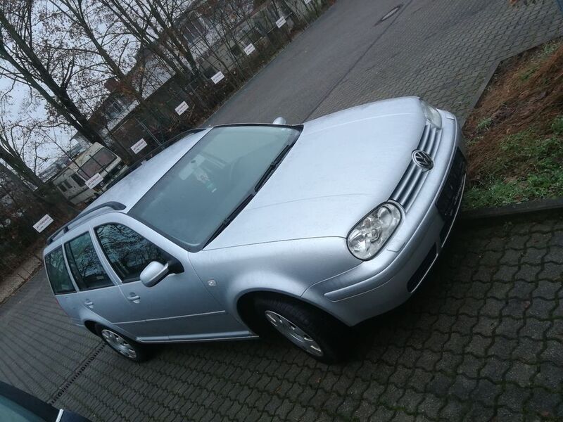 Silber Gebraucht 2004 VW Golf IV Highline Kombi | 1.550 € (Guter Preis) - Bild 1/4