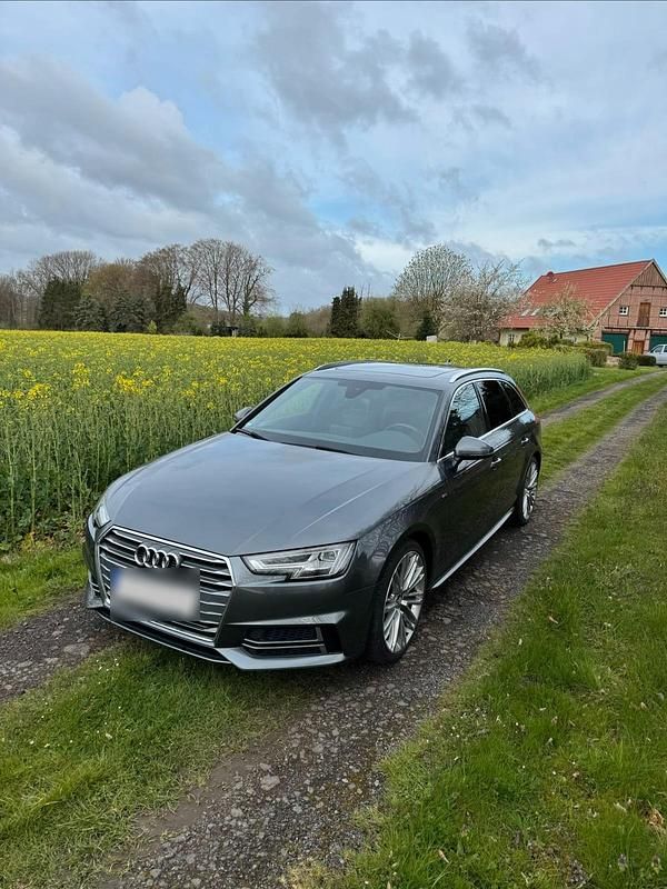 Gebraucht Audi A4 S-Line 190 PS (139 kW) 2017 Grau Kombi
