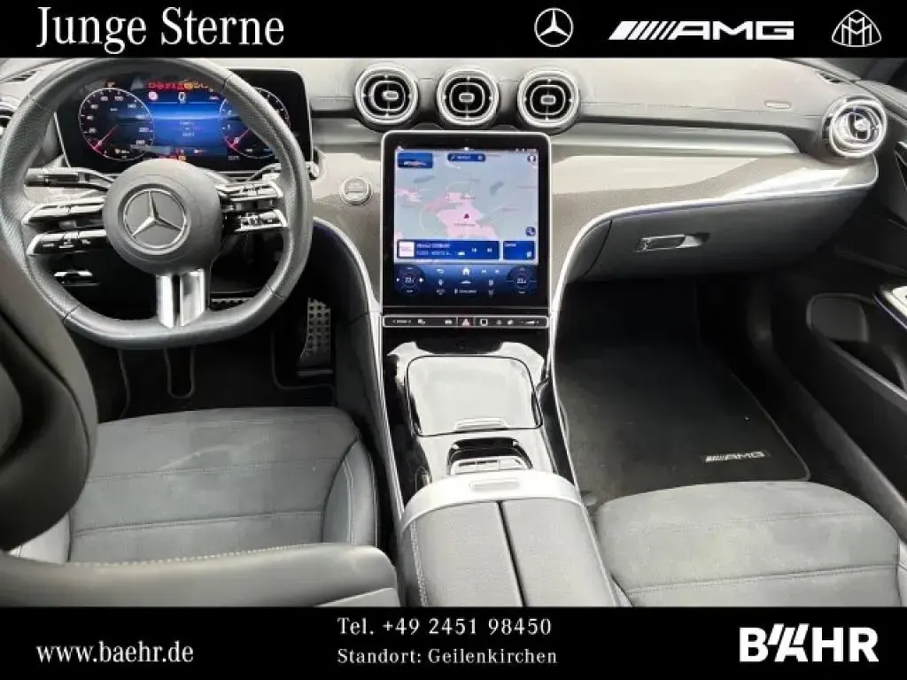 Gebraucht Mercedes 200 AMG 204 PS (150 kW) 2025 Obsidianschwarz (metallic) Cabrio